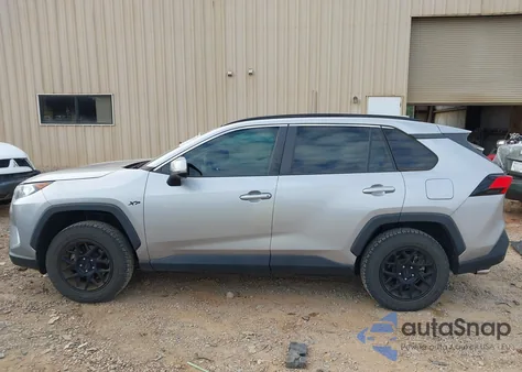2021 Toyota Rav4 Xle из США, поврежденный, VIN 2T3W1RFV8MC110019